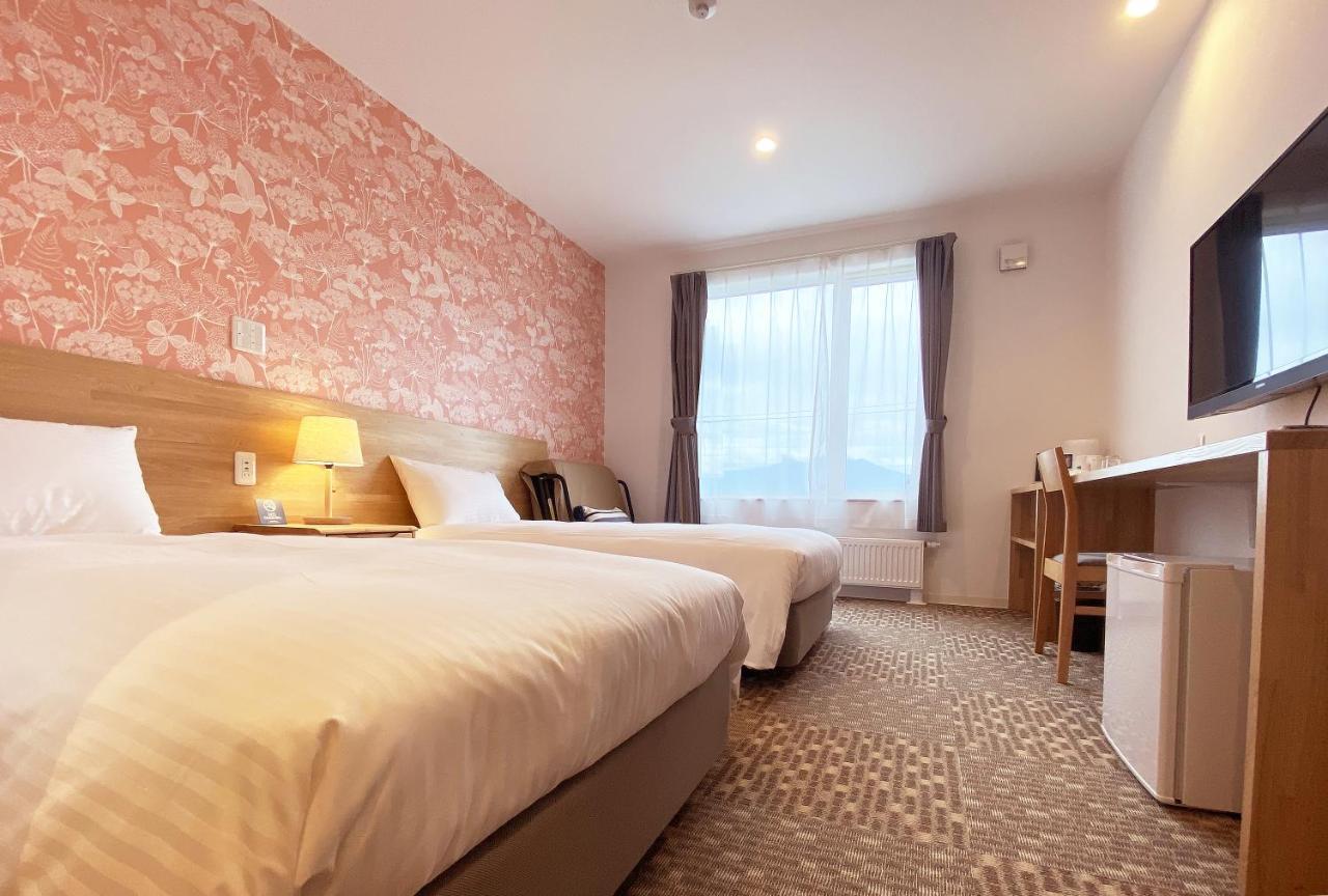 Hotel Hanafuji Inn Nakafurano Extérieur photo